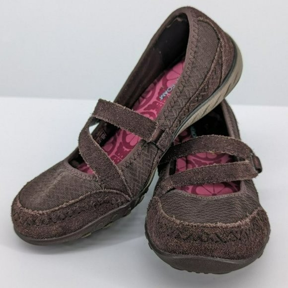 Skechers Relaxed Fit Strappy Shoe 7 Brown Suede Breathe Easy Stretch Memory Foam - Picture 12 of 13